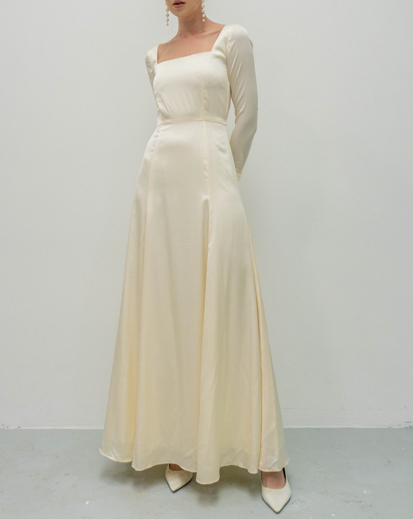 Lyanna Square Neck Floor Length Dress