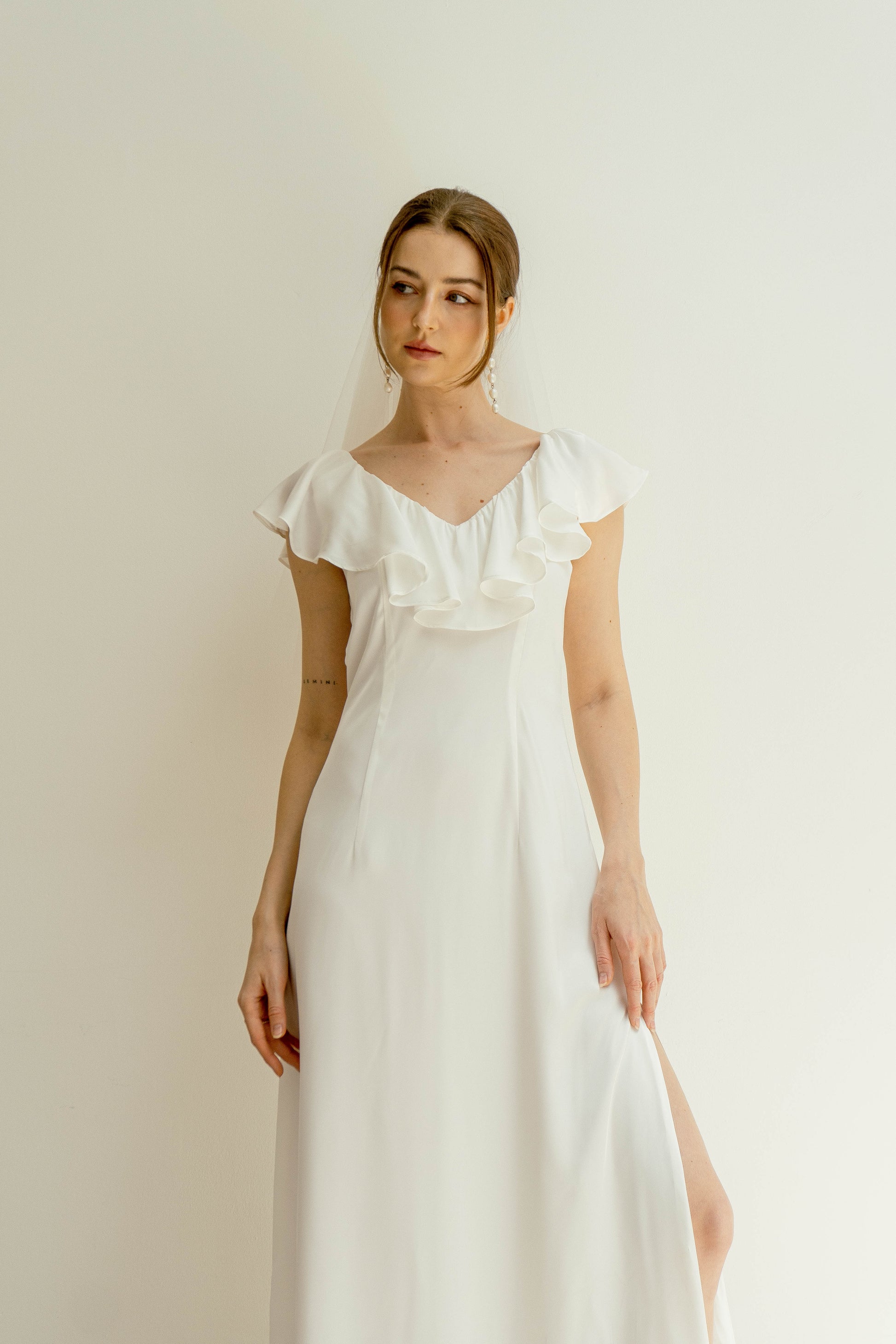 Venus Open Back Floor Length Dress Noire Venus Open Back Floor Length Dress Noire