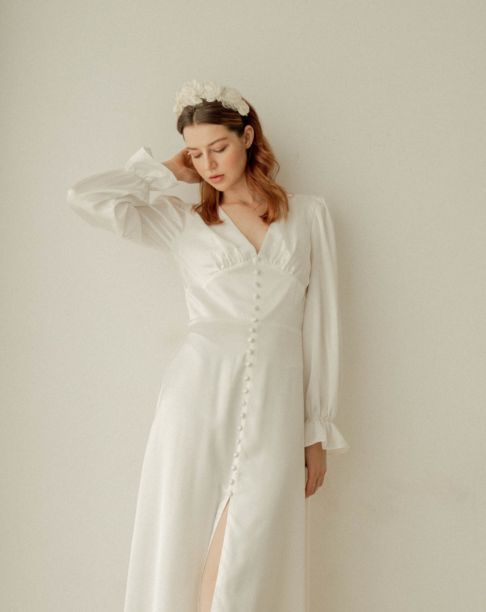 Caroline Cream White Long Sleeves Dress / Floor length Satin Dress / Button detail Simple Wedding Dress Noire Caroline Cream White Long Sleeves Dress / Floor length Satin Dress / Button detail Simple Wedding Dress Noire